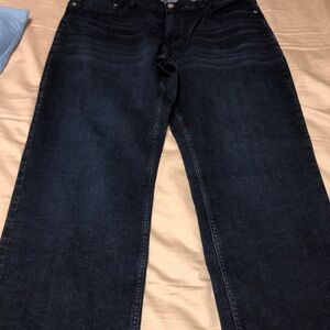 Men's Dark Blue Jeans